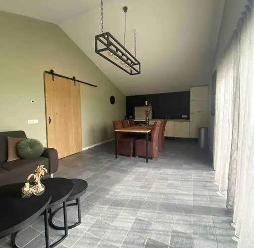 Ut-huuske * Westerbeek