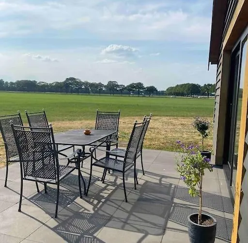 Holiday home Ut-huuske